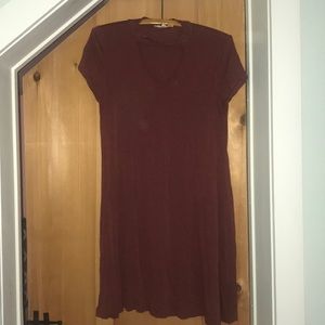 Maroon dress with neck cutout